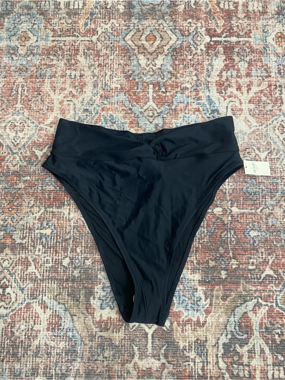 Aerie NWT black high cut cheeky bikini bottoms with front twist L beach pool